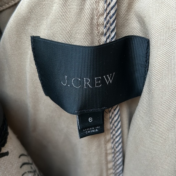 GUC JCrew Mid length trench in Tan - Picture 5 of 11